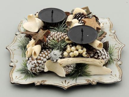 Christmas candle centerpiece sq. L
