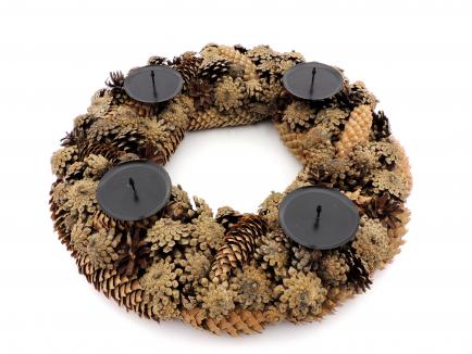 Pine Cone Wreath